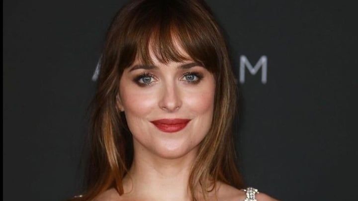 Dakota Johnson no ve con buenos ojos la Cultura de la Cancelación: “Odio ese término”