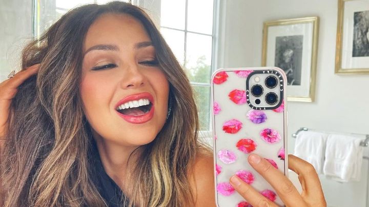 Thalía revela su secreto para no tener ni una sola arruga y con VIDEO muestra su tratamiento facial