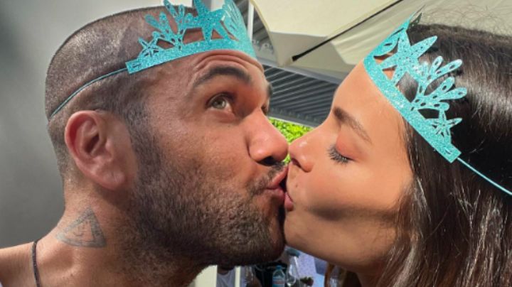 Dani Alves: Así fue cómo el futbolista evitó -desde la cárcel- el divorcio con Joana Sanz