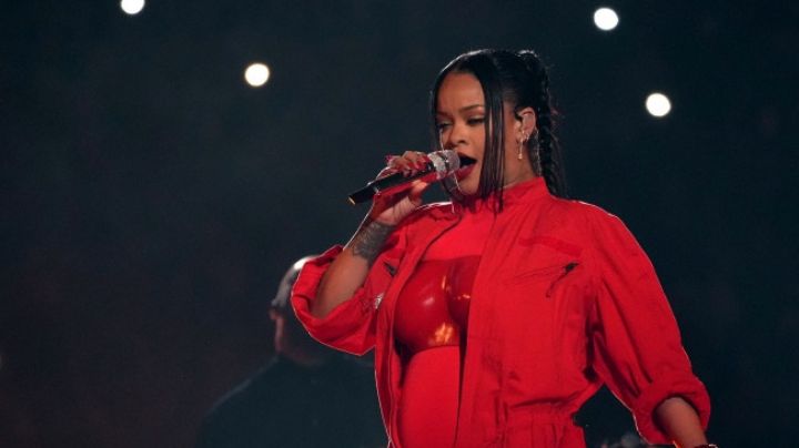 Rihanna supera a Katy Perry en audiencia del Super Bowl, su show de medio tiempo ya es el más visto de la historia