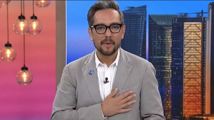 Genaro Lozano deja el noticiario “Por las Mañanas” tras seis meses de haber sustituido a Paola Rojas