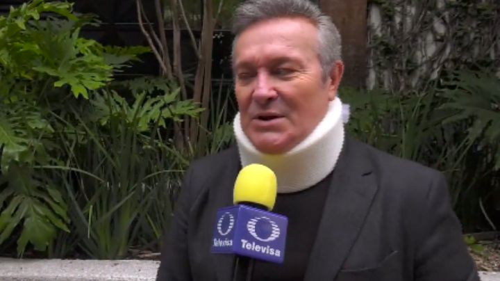 Arturo Peniche hace angustiante reaparición con collarín en el cuello, ¿sufrió un accidente?