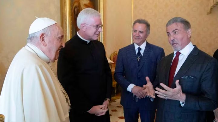 VIDEO: Así fue el divertido encuentro entre El Papa Francisco y Sylvester Stallone en el Vaticano
